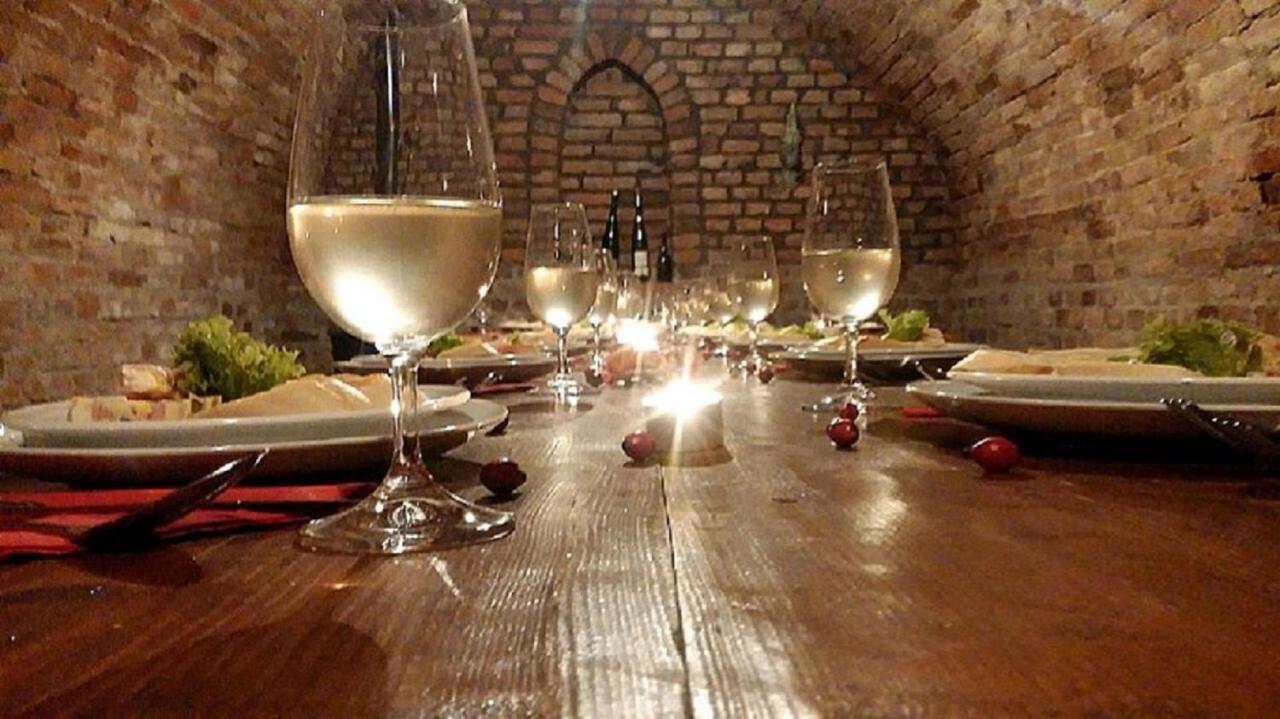 Penzion Reva Valtice Bagian luar foto